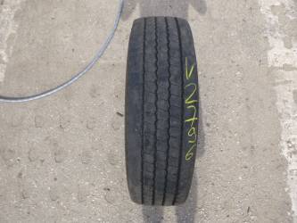 Opona używana 215/75R17,5 Pirelli FR01