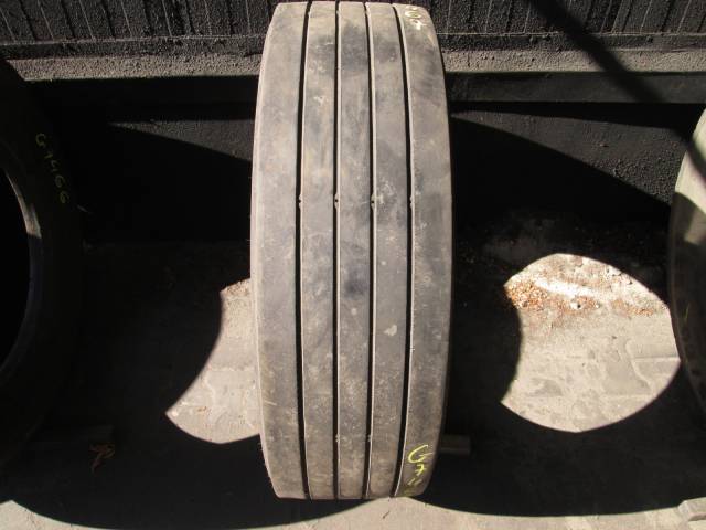 Opona używana 275/70R22,5 Dunlop SP372