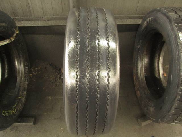 Opona używana 315/60R22,5 Goodyear BIEŻNIKOWANA