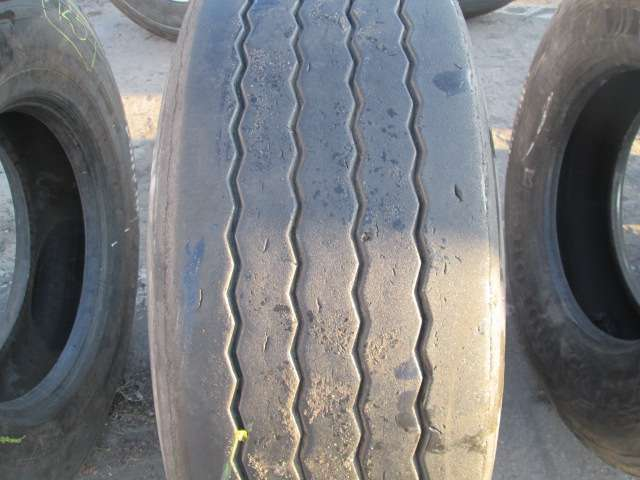 Opona używana 385/65R22.5 Goodyear BIEZNIKOWANA