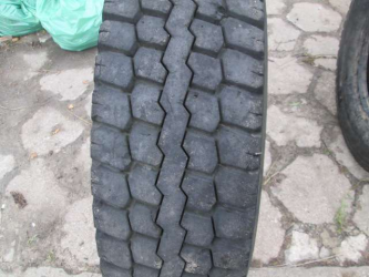 Opona używana 295/80R22.5 Hankook BIEZNIKOWANA