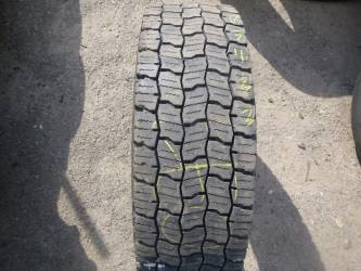 Opona używana 275/70R22,5 Bridgestone BIEŻNIKOWANA