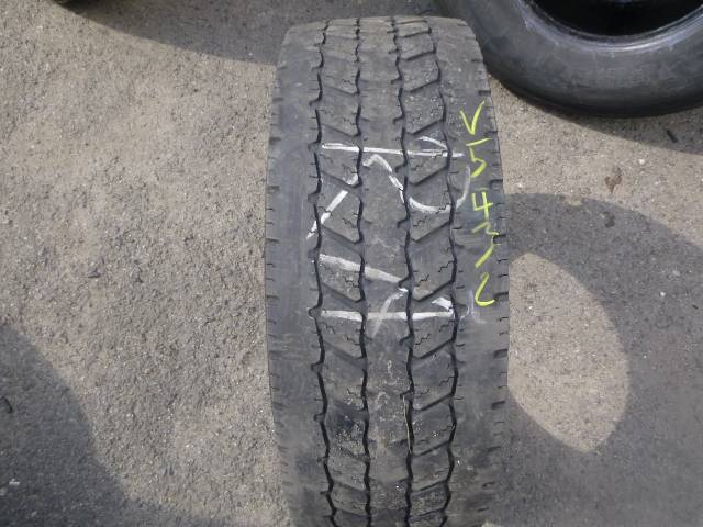 Opona używana 295/60R22,5 Continental BIEŻNIKOWANA