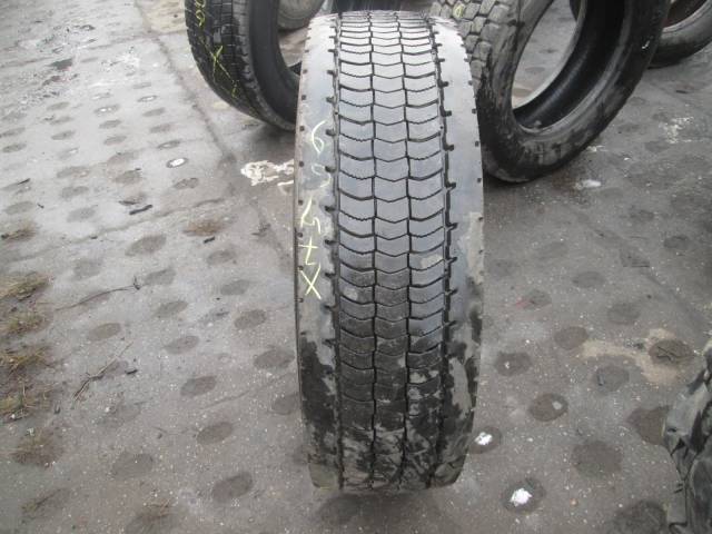 Opona używana 275/70R22,5 Goodyear LHDII