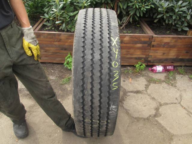 Opona używana 275/70R22,5 Yokohama SUPER STEEL RY103