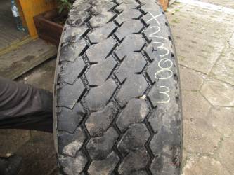 Opona używana 425/65R22,5 Kumho KMA02