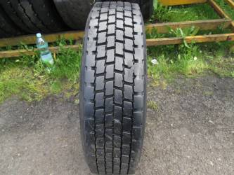 Opona używana 215/75R17,5 Michelin BIEŻNIKOWANA