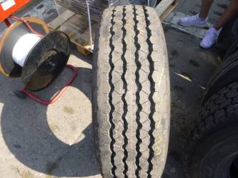 Opona używana 245/70R17,5 Firestone HP2000