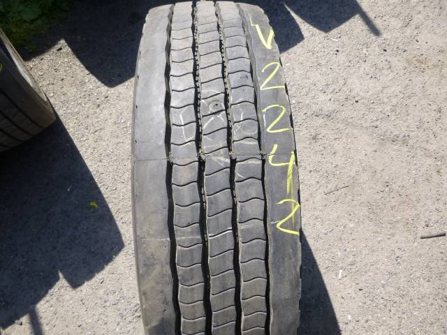 Opona używana 275/70R22,5 Continental BIEŻNIKOWANA