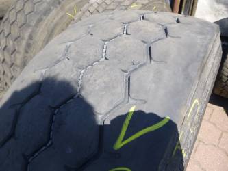 Opony używane 385/65R22.5 Bridgestone M-TRAILER 001 - 4 szt. (200033). Opony nr: 62115 83986 79410 66130