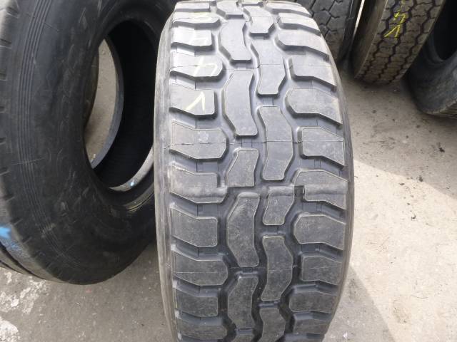 Opona używana 355/50R22,5 Bridgestone BIEŻNIKOWANA