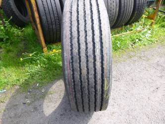 Opona używana 305/70R22,5 Bridgestone R294