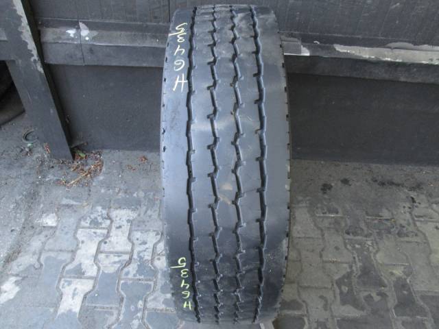 Opona używana 275/70R22,5 Goodyear WTS