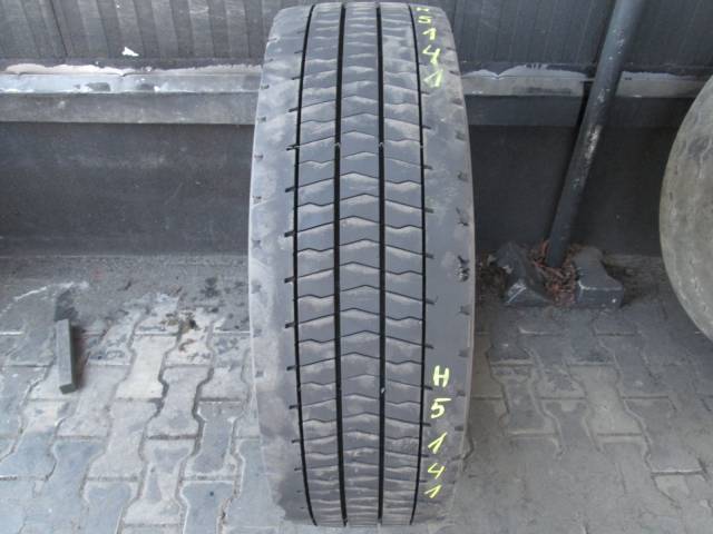Opona używana 315/70R22,5 Michelin BIEŻNIKOWANA