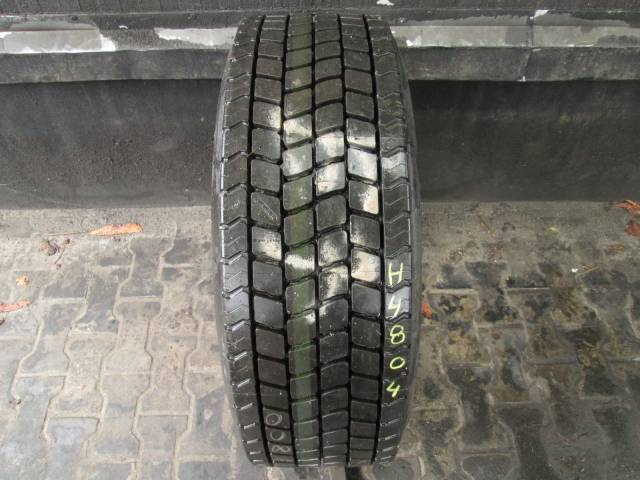 Opona używana 295/55R22,5 Goodyear BIEŻNIKOWANA