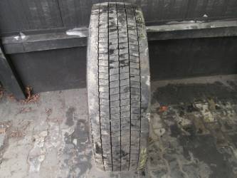 Opona używana 295/80R22,5 Dunlop BIEŻNIKOWANA