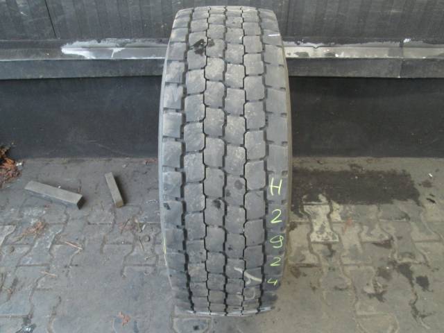Opona używana 315/70R22,5 Goodyear WTD