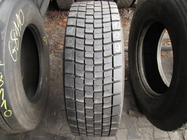 Opona używana 315/60R22,5 Dunlop BIEŻNIKOWANA