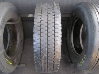 Opona używana 295/80R22,5 Bridgestone W970