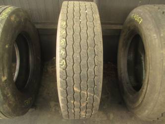 Opona używana 315/80R22,5 Nokian BIEŻNIKOWANA