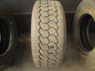 Opona używana 385/55R22,5 Bridgestone BIEŻNIKOWANA