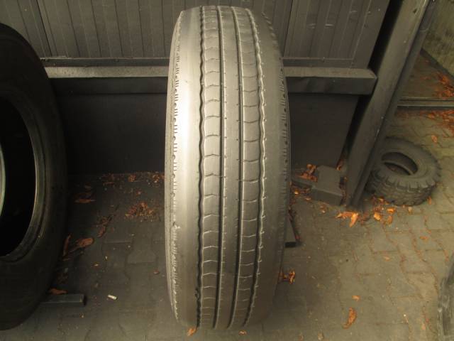 Opona używana 315/80R22,5 TOLEDO DR909