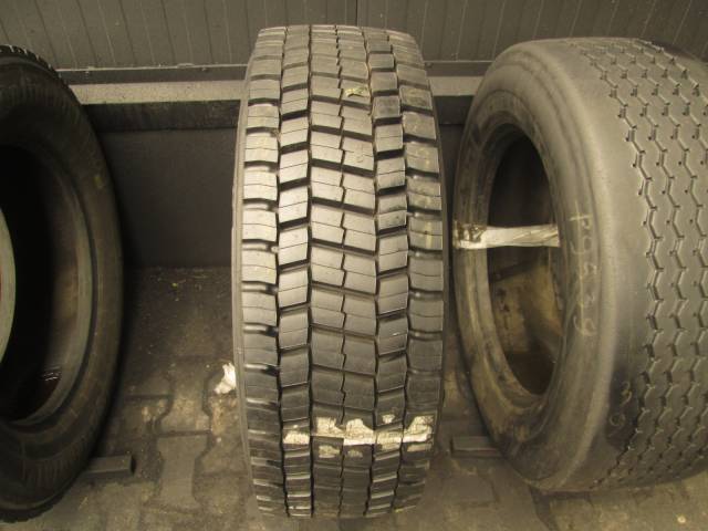 Opona używana 305/60R22,5 Continental BRIDGESTONE M729