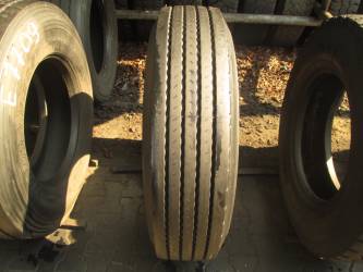 Opona używana 295/80R22,5 Goodyear BIEŻNIKOWANA