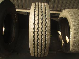 Opona używana 315/70R22,5 Semperit EURO-STEEL