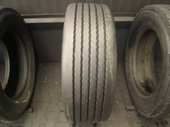 Opona używana 315/60R22,5 Bridgestone BIEŻNIKOWANA