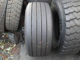 Opona używana 385/55R22,5 Goodyear BIEŻNIKOWANA