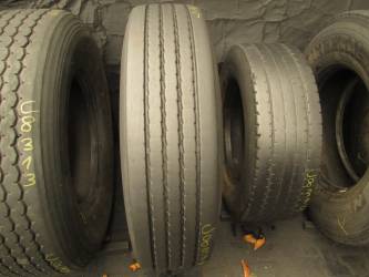 Opona używana 315/80R22,5 Bridgestone BIEŻNIKOWANA