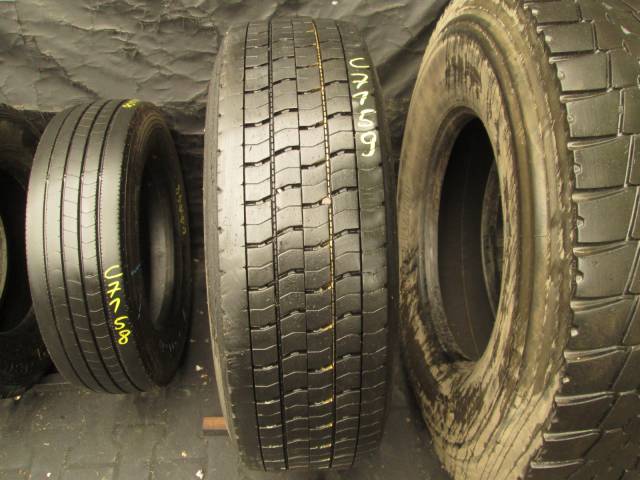 Opona używana 315/70R22,5 Goodyear CONTINENTAL HDR