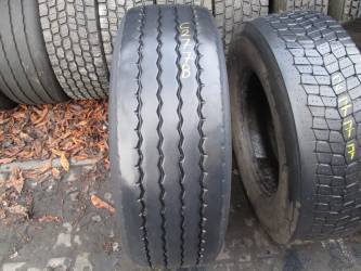 Opona używana 385/65R22,5 Bridgestone BIEŻNIKOWANA