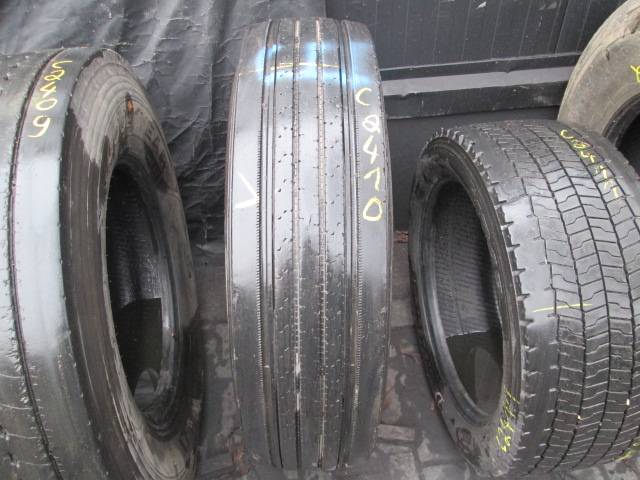 Opona używana 295/80R22,5 Yokohama RY637