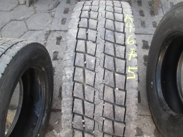 Opona używana 295/80R22,5 Dunlop SP451