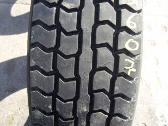 Opona używana 315/80R22,5 Bridgestone BIEŻNIKOWANA