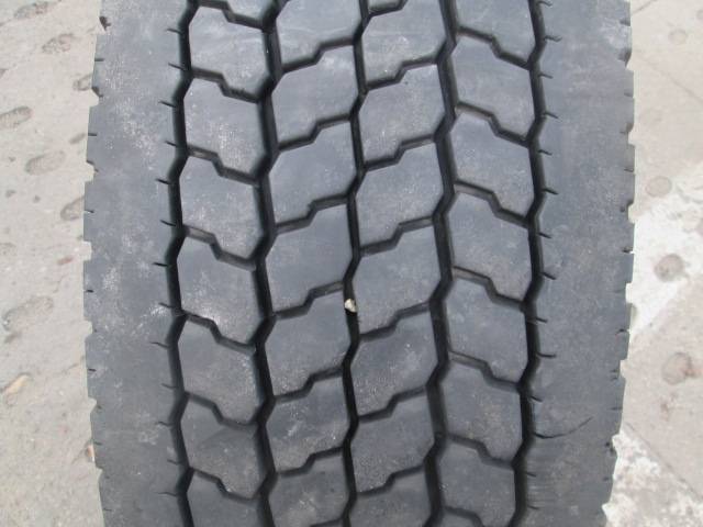 Opona używana 315/70R22,5 Hankook Z49