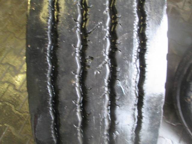 Opona używana 315/80R22,5 Michelin XZA