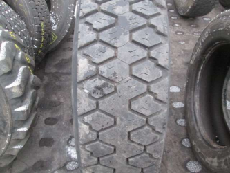 Opona używana 315/80R22.5 Bridgestone BIEZNIKOWANA