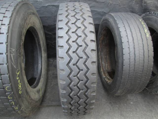 Opona używana 295/80R22,5 Semperit CYCLOP-STEEL