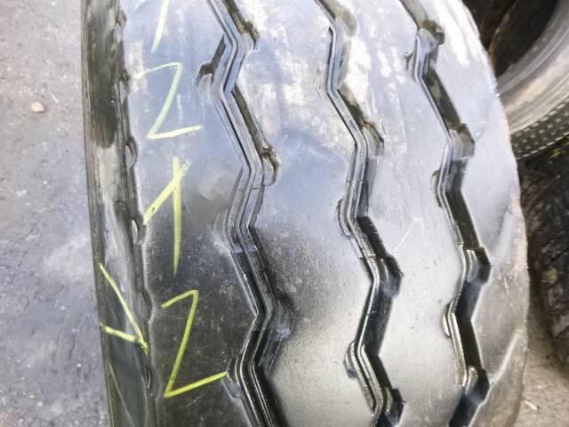 Opona używana 315/60R22,5 Bridgestone BIEŻNIKOWANA