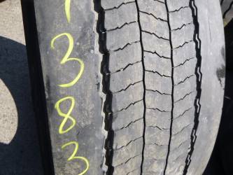 Opona używana 275/70R22,5 Pirelli MC01