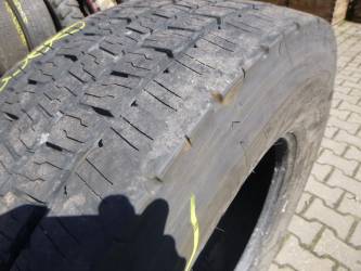 Opona używana 315/70R22,5 Bridgestone W958