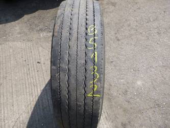 Opona używana 215/75R17,5 Uniroyal R2000