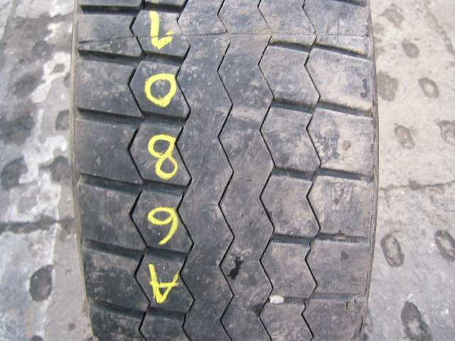 Opona używana 295/80R22.5 Sava BIEZNIKOWANA