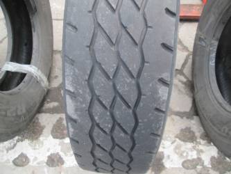 Opona używana 295/80R22,5 Toyo BIEZNIKOWANA