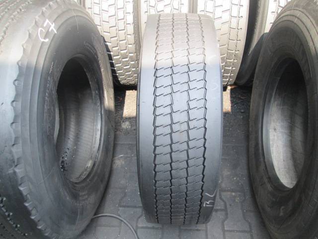 Opona używana 275/70R22,5 BERLINER WZÓR XZU3