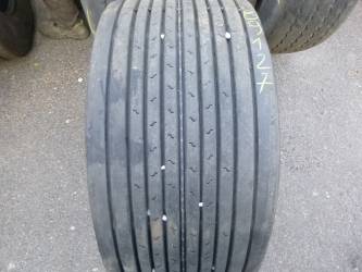 Opona używana 445/45R19,5 Kumho BIEŻNIKOWANA