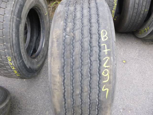 Opona używana 385/65R22,5 Hankook BIEŻNIKOWANA